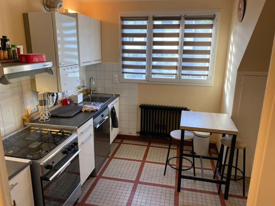 Appartement Spacieux 2 Chambres Кемпер Экстерьер фото